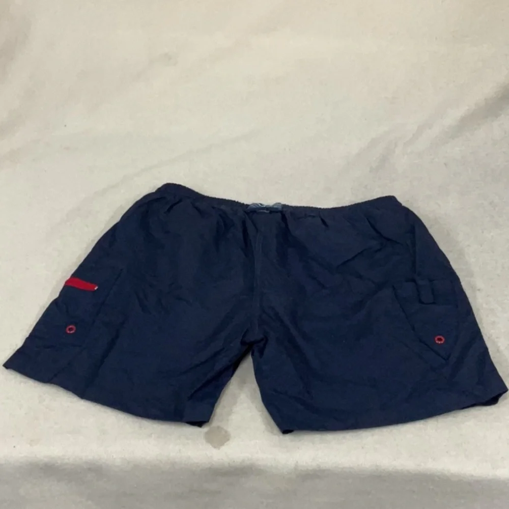 EUC Mens Hook&Tackle shorts with mesh lining